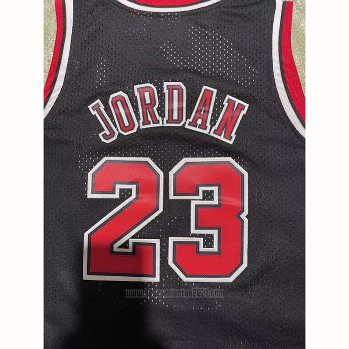 Camiseta Nino Chicago Bulls Michael Jordan #23 Mitchell & Ness 1997-98 Negro